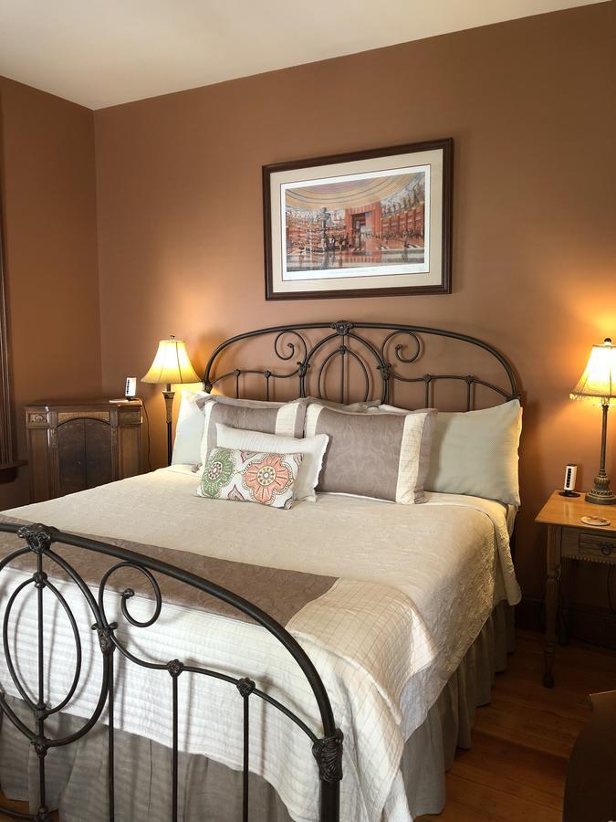 Weller Haus Bed, Breakfast & Event Center Bellevue Exterior foto